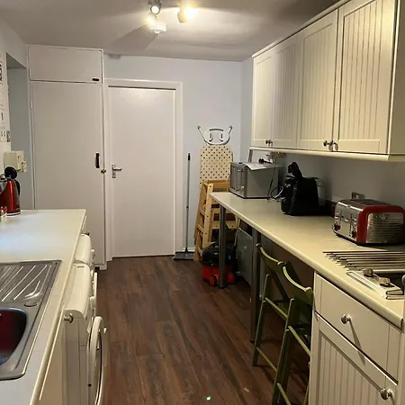 Holiday home Seaside Hideaway - Free Onstreet Parking