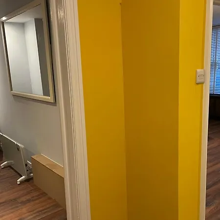 Seaside Hideaway - Free Onstreet Parking * Scarborough