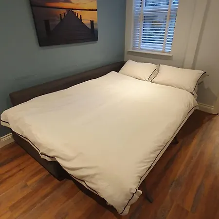 بيت للعطل Seaside Hideaway - Free Onstreet Parking *