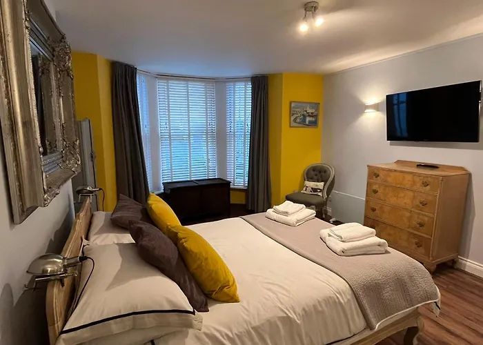 Seaside Hideaway - Free Onstreet Parking Dom wakacyjny *