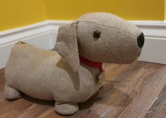 Seaside Hideaway - Free Onstreet Parking