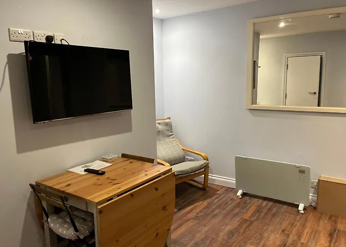 度假居 Seaside Hideaway - Free Onstreet Parking 斯卡伯勒