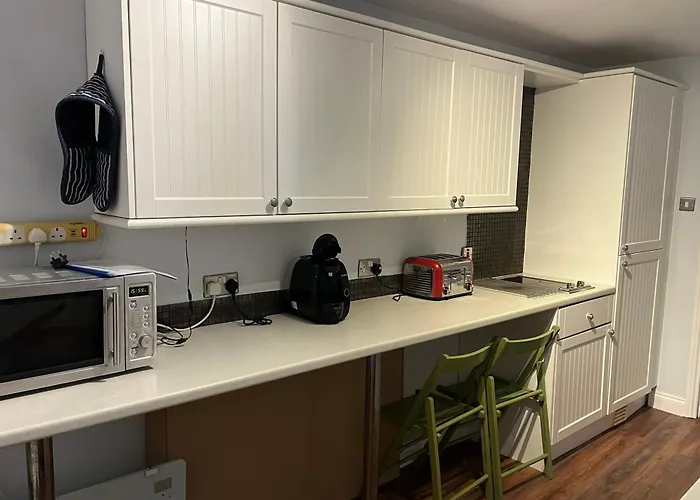 度假居 Seaside Hideaway - Free Onstreet Parking 斯卡伯勒