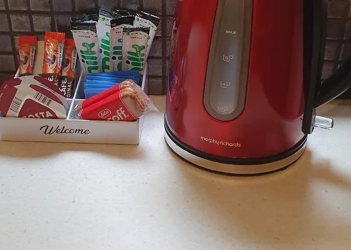 Seaside Hideaway - Free Onstreet Parking Scarborough