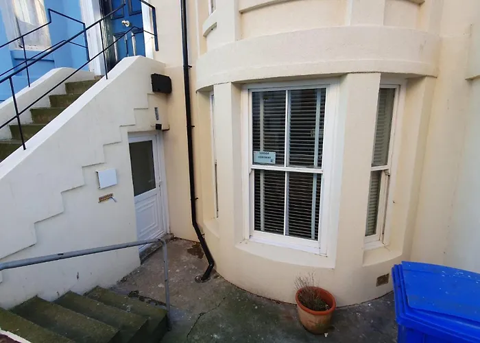 Seaside Hideaway - Free Onstreet Parking Dom wakacyjny *